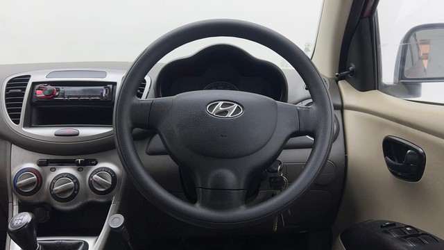 Second-hand 2015 Hyundai i10 Magna 1.1 for sale in Chennai-29