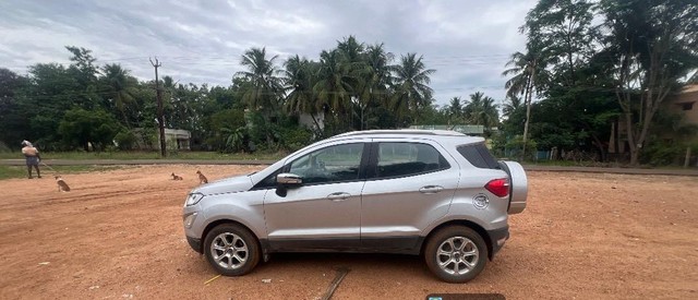 Second-hand 2020 Ford Ecosport 1.5 Petrol Titanium Plus for sale in Madurai-2