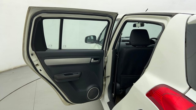Second-hand 2011 Maruti Swift 1.2 VXI BSIV for sale in Ahmedabad-25