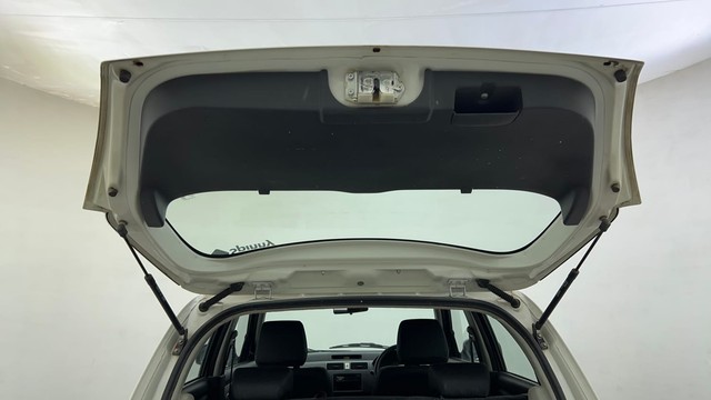 Second-hand 2011 Maruti Swift 1.2 VXI BSIV for sale in Ahmedabad-35