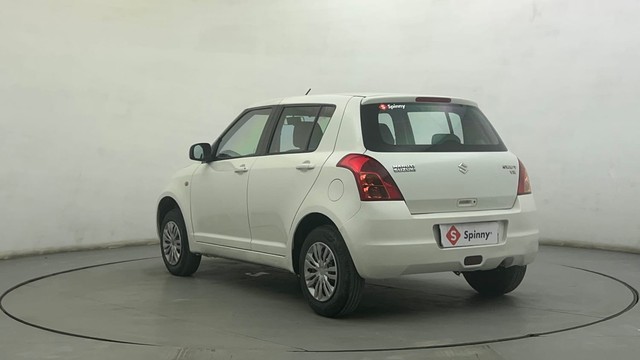 Second-hand 2011 Maruti Swift 1.2 VXI BSIV for sale in Ahmedabad-5