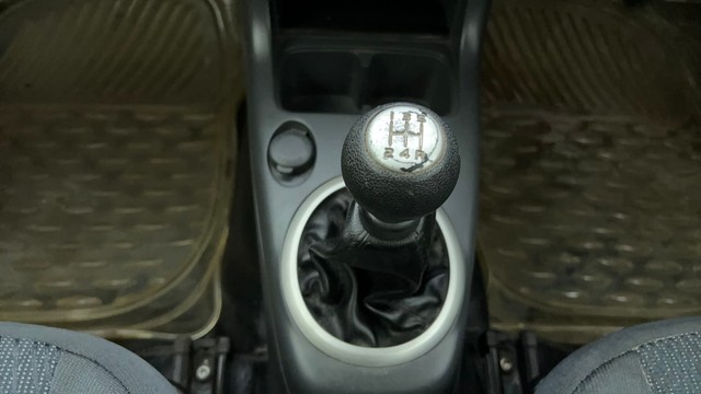 Second-hand 2011 Maruti Swift 1.2 VXI BSIV for sale in Ahmedabad-12