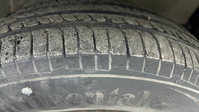 Second-hand 2011 Maruti Swift 1.2 VXI BSIV for sale in Ahmedabad-29