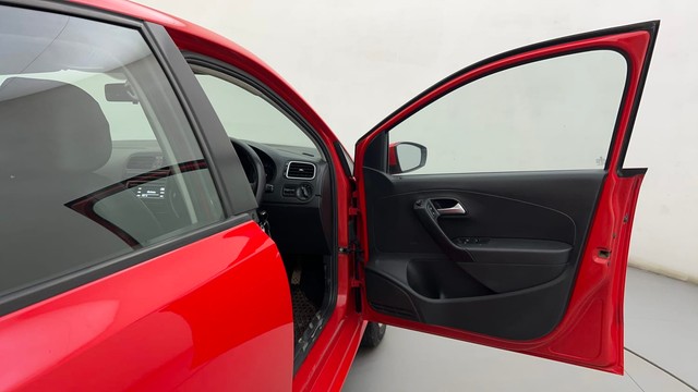 Second-hand 2018 Volkswagen Polo 1.0 MPI Comfortline for sale in Ahmedabad-16