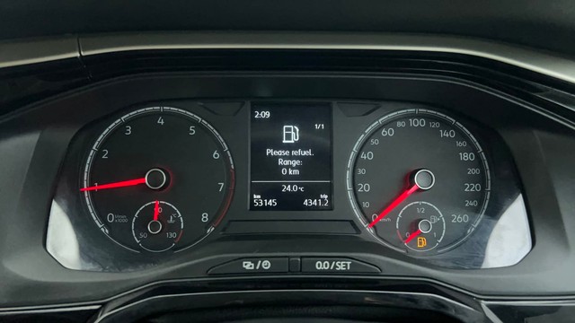 Second-hand 2022 Volkswagen Virtus Highline for sale in Ahmedabad-13