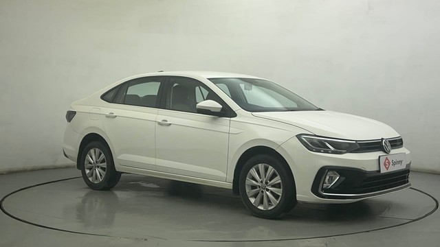 Second-hand 2022 Volkswagen Virtus Highline for sale in Ahmedabad-1
