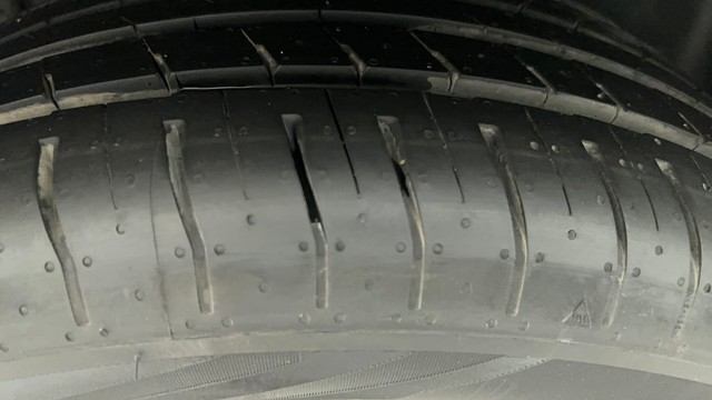 Second-hand 2022 Volkswagen Virtus Highline for sale in Ahmedabad-25