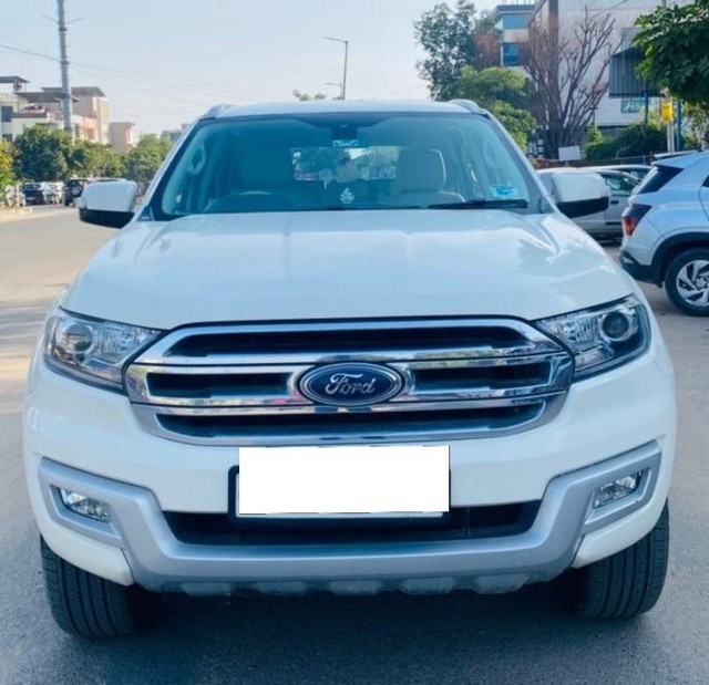 Second-hand 2016 Ford Endeavour 2.2 Trend MT 4X2 for sale in Jaipur-4