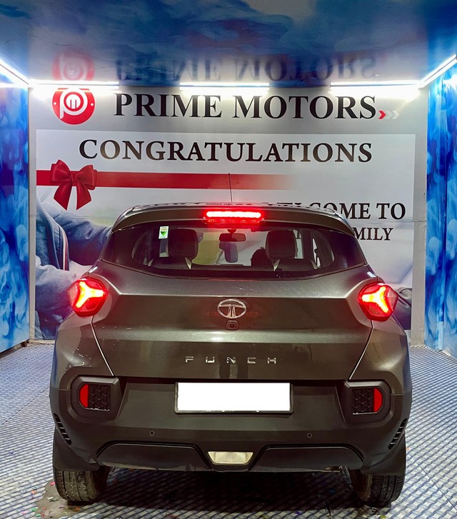 Second-hand 2023 Tata Punch Accomplished for sale in New Delhi-2
