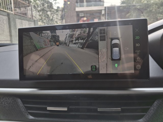 Second-hand 2023 Tata Nexon EV Empowered MR for sale in New Delhi-17