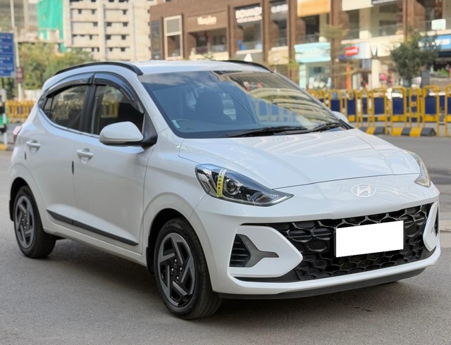 Second-hand 2023 Hyundai Grand i10 Nios Sportz CNG for sale in Rajkot-15