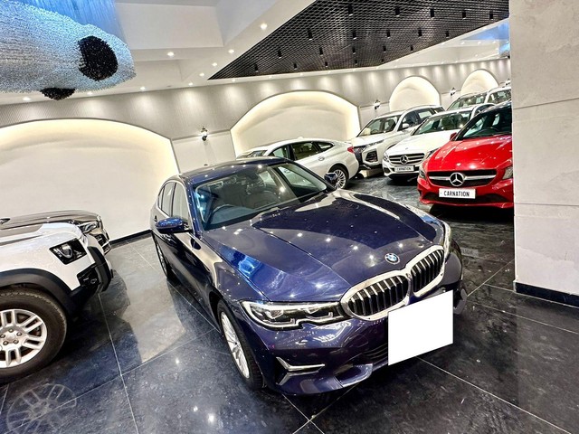 Second-hand 2020 BMW 3 Series 320d Luxury Line for sale in New Delhi-4