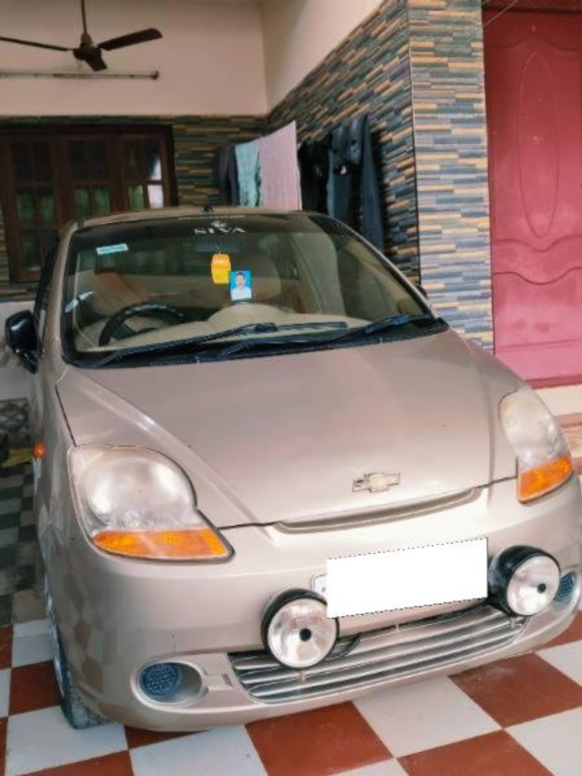 Second-hand 2010 Chevrolet Spark 1.0 LT for sale in Thoothukudi-4