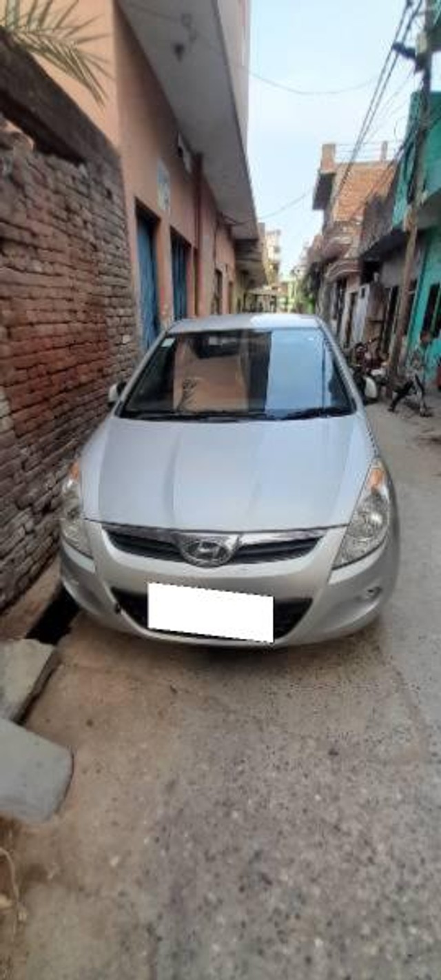 Second-hand 2011 Hyundai i20 1.2 Asta for sale in Bijnor-1