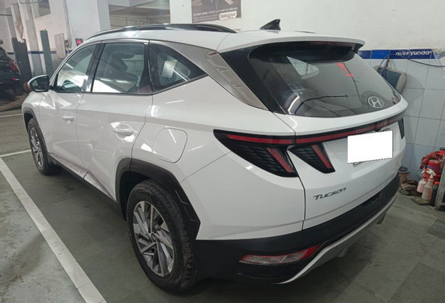Second-hand 2023 Hyundai Tucson Signature AT for sale in Kolkata-6