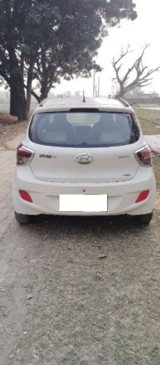 Second-hand 2016 Hyundai Grand i10 Sportz for sale in East Champaran-6