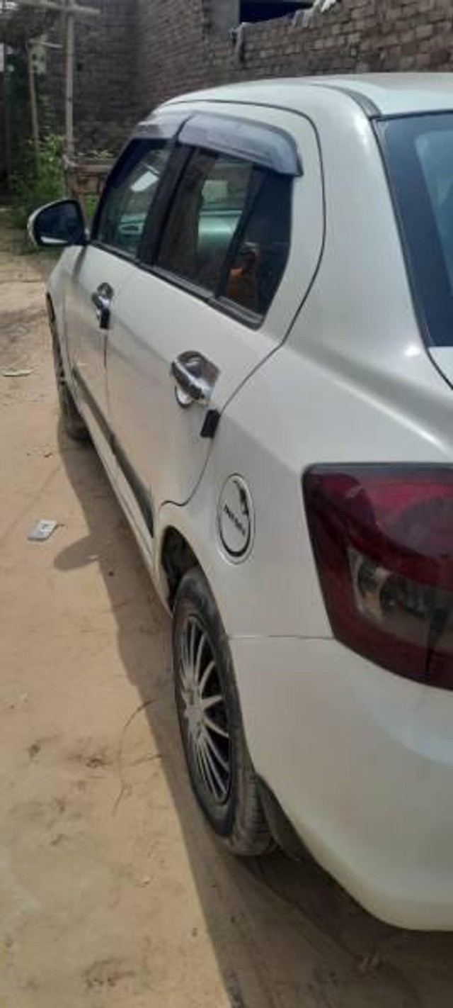 Second-hand 2015 Maruti Swift Dzire VDI for sale in Hanumangarh-4