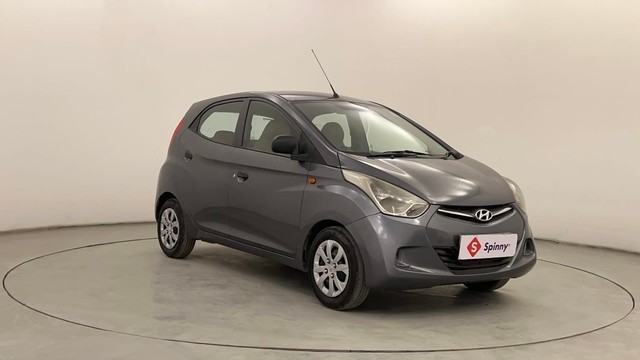 Second-hand 2016 Hyundai EON Magna for sale in Pune-1