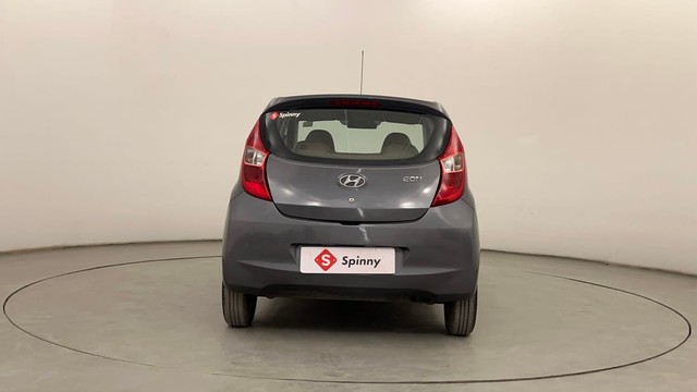 Second-hand 2016 Hyundai EON Magna for sale in Pune-4