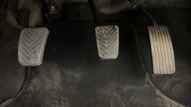 Second-hand 2016 Hyundai EON Magna for sale in Pune-14