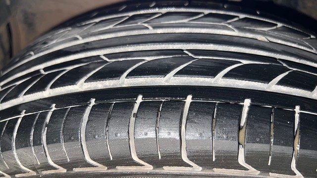 Second-hand 2014 Honda Amaze 2nd Gen E for sale in Mysore-37