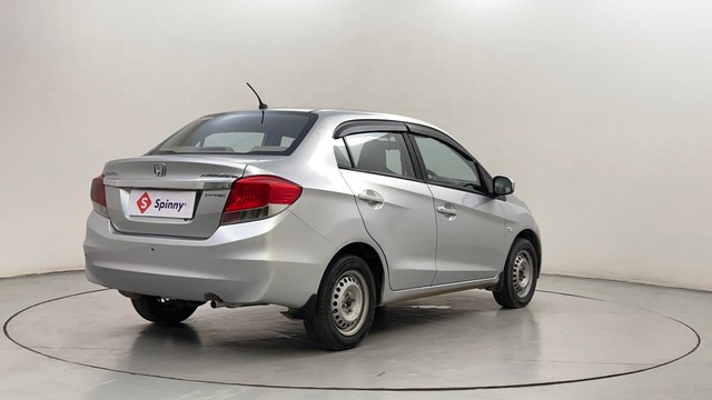 Second-hand 2014 Honda Amaze 2nd Gen E for sale in Mysore-3