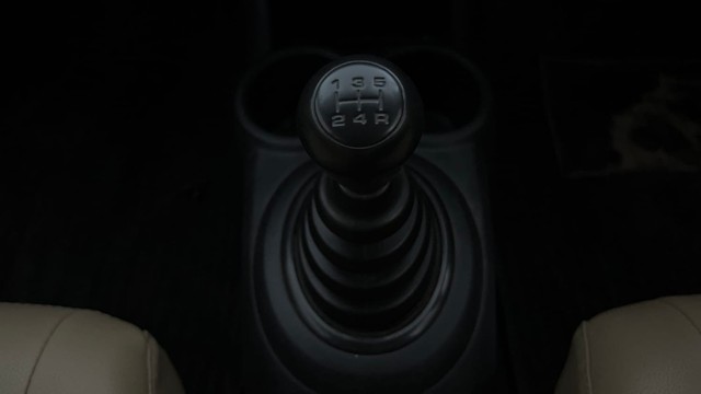 Second-hand 2014 Honda Amaze 2nd Gen E for sale in Mysore-12