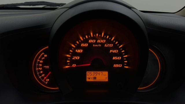 Second-hand 2014 Honda Amaze 2nd Gen E for sale in Mysore-13