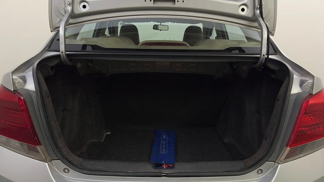 Second-hand 2014 Honda Amaze 2nd Gen E for sale in Mysore-9