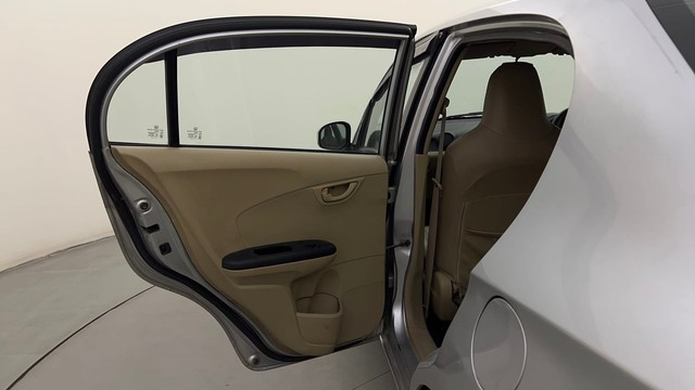 Second-hand 2014 Honda Amaze 2nd Gen E for sale in Mysore-23