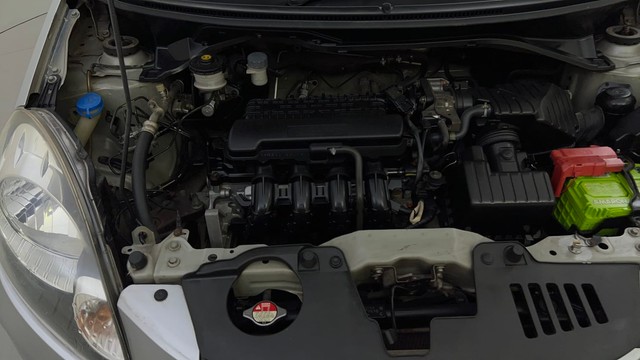 Second-hand 2014 Honda Amaze 2nd Gen E for sale in Mysore-33