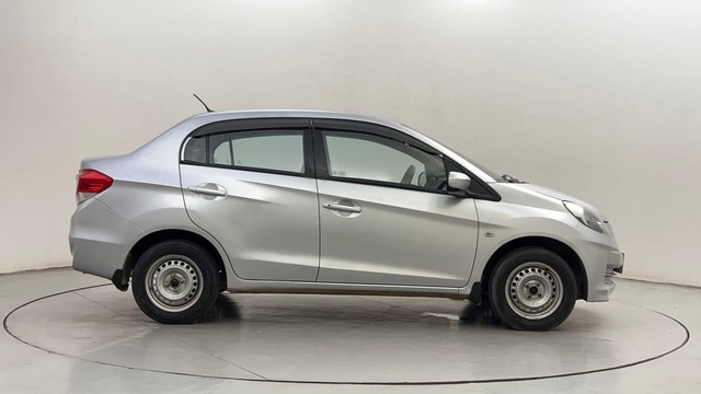 Second-hand 2014 Honda Amaze 2nd Gen E for sale in Mysore-2