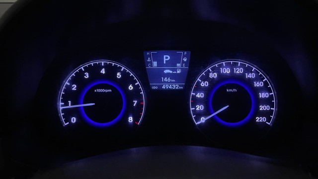 Second-hand 2013 Hyundai Verna 1.6 VTVT AT SX for sale in Mysore-13