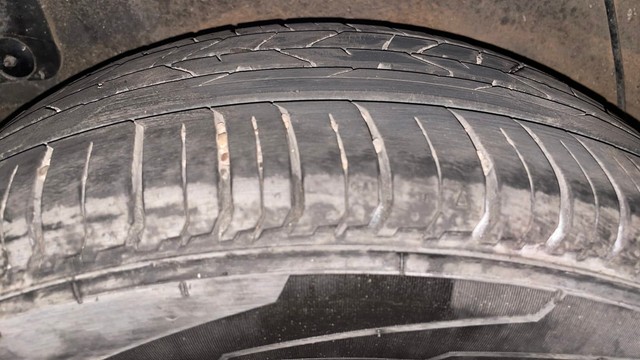 Second-hand 2013 Hyundai Verna 1.6 VTVT AT SX for sale in Mysore-39