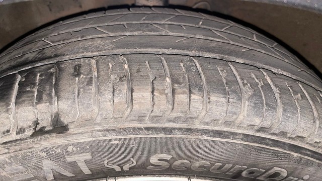 Second-hand 2013 Hyundai Verna 1.6 VTVT AT SX for sale in Mysore-31