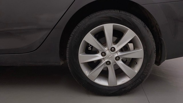 Second-hand 2013 Hyundai Verna 1.6 VTVT AT SX for sale in Mysore-19