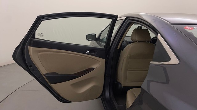 Second-hand 2013 Hyundai Verna 1.6 VTVT AT SX for sale in Mysore-24