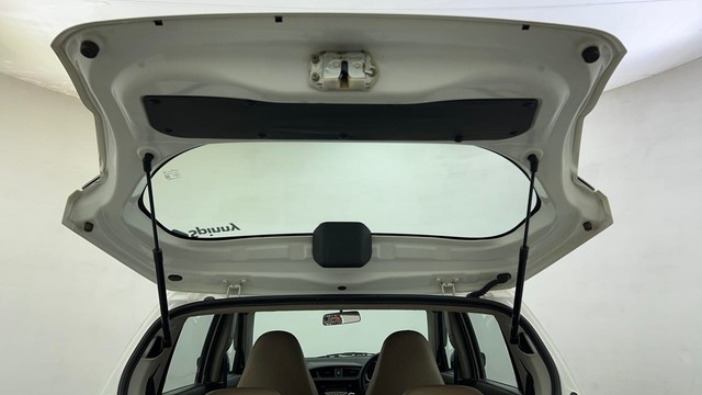 Second-hand 2015 Maruti Alto K10 VXI for sale in Ahmedabad-26