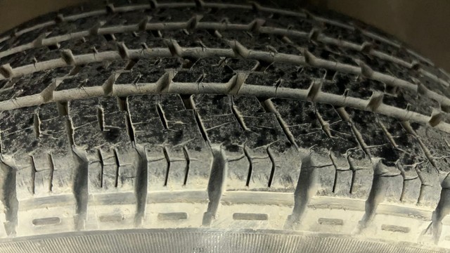 Second-hand 2015 Maruti Alto K10 VXI for sale in Ahmedabad-36