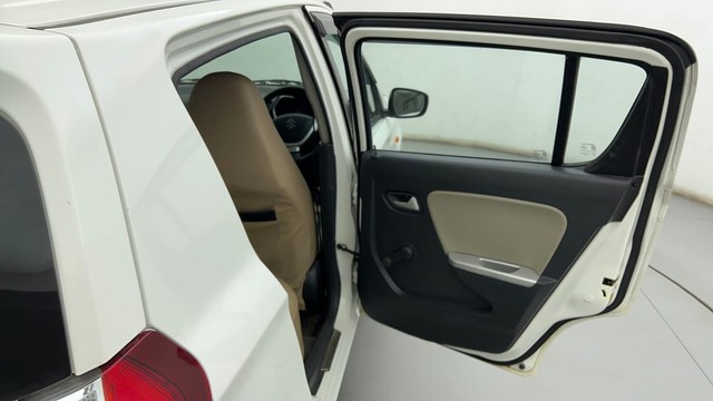 Second-hand 2015 Maruti Alto K10 VXI for sale in Ahmedabad-34