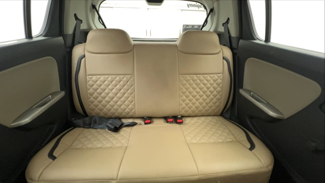 Second-hand 2015 Maruti Alto K10 VXI for sale in Ahmedabad-25