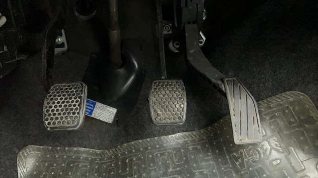 Second-hand 2015 Maruti Alto K10 VXI for sale in Ahmedabad-14