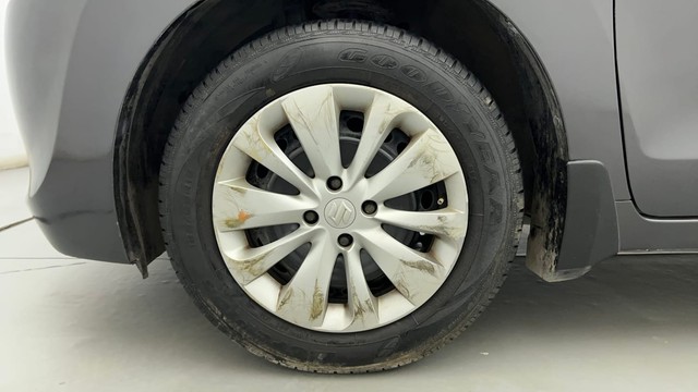 Second-hand 2016 Maruti Baleno Delta Diesel for sale in Ahmedabad-20