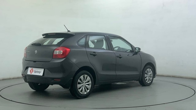 Second-hand 2016 Maruti Baleno Delta Diesel for sale in Ahmedabad-3