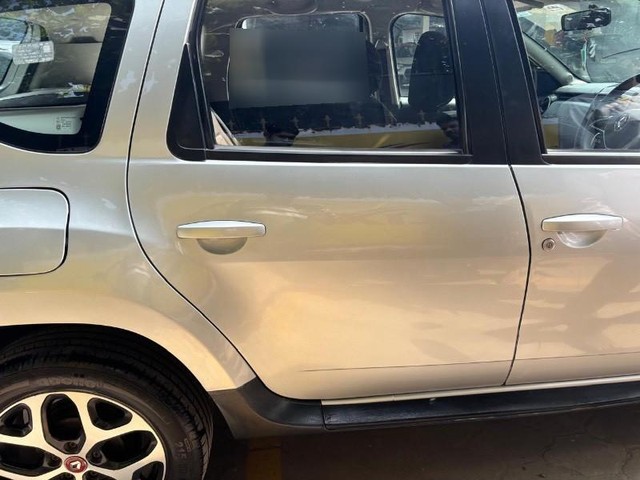 Second-hand 2022 Renault Duster RXS Turbo for sale in Tiruvallur-9