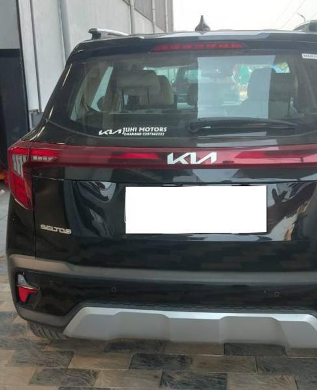 Second-hand 2023 Kia Seltos HTX for sale in Giridih-2