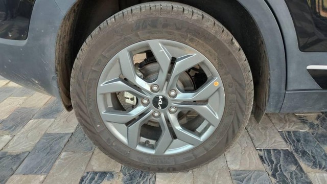 Second-hand 2023 Kia Seltos HTX for sale in Giridih-3