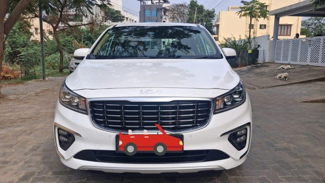 Second-hand 2021 Kia Carnival Limousine Plus for sale in Coimbatore-4
