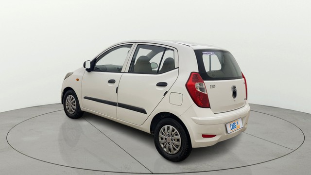 Hyundai i10 Magna 1.1L Second-hand 2014 Hyundai i10 Magna 1.1L for sale in Ahmedabad-15