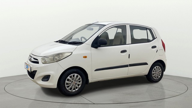 Hyundai i10 Magna 1.1L Second-hand 2014 Hyundai i10 Magna 1.1L for sale in Ahmedabad-17